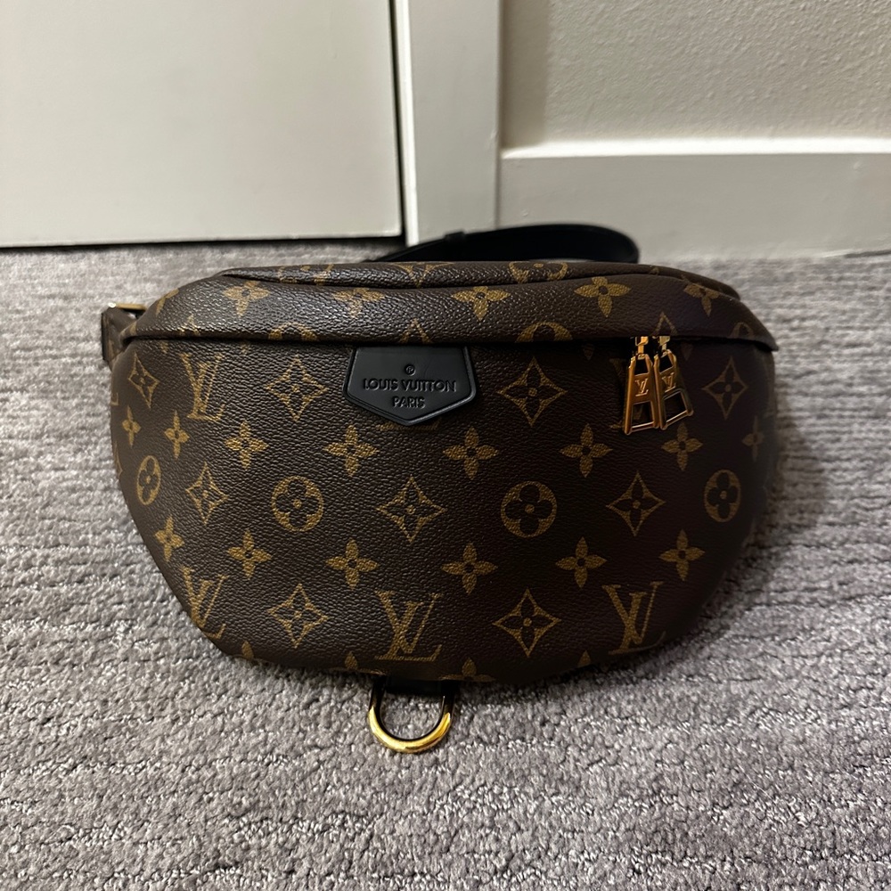 Authentic Louis Vuitton My World Tour Bumbag